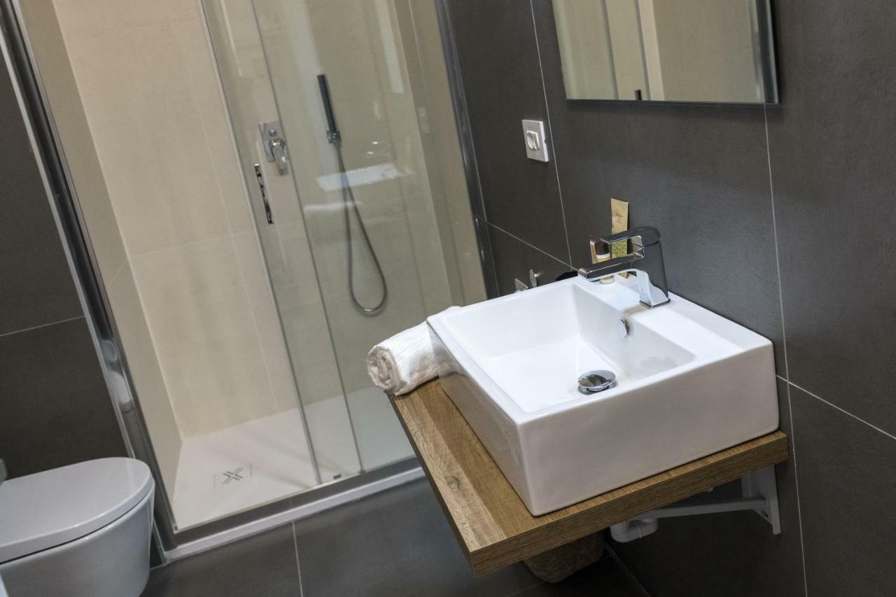 Paduina3 Comfort Apartments ตรีเอสเต ภายนอก รูปภาพ